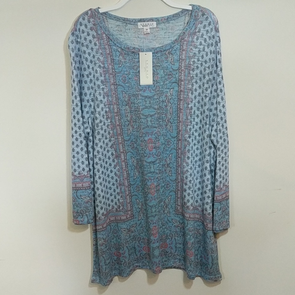 🍑Studio JPR Woman blue tunic sweater
